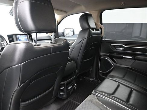 Used 2021 RAM 1500 Laramie image 10