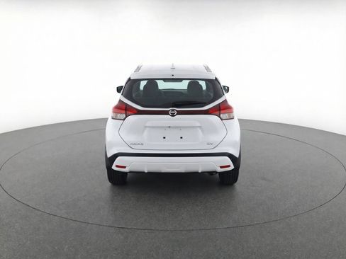 Used 2024 Nissan Kicks SV image 7