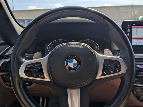 Used 2023 BMW 540i w/ M Sport Package RWD image 21