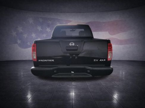 Used 2019 Nissan Frontier S RWD image 4