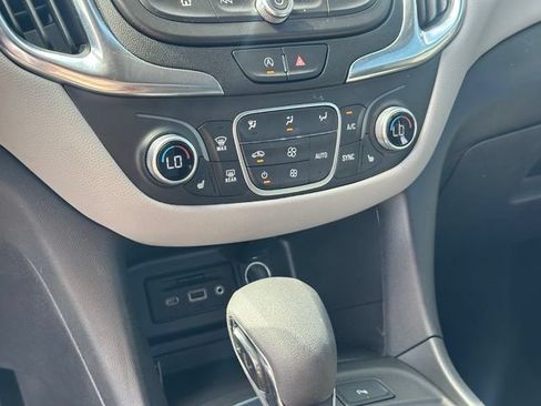 Certified 2024 Chevrolet Equinox LT FWD image 24