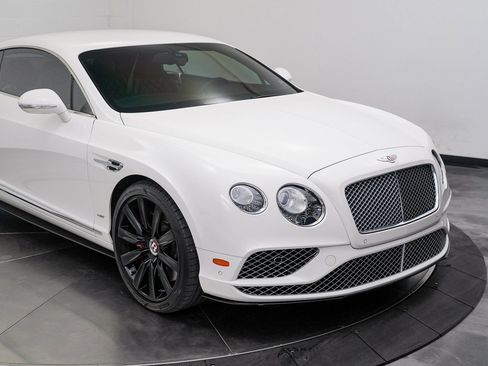 Used 2016 Bentley Continental GT V8 S image 12