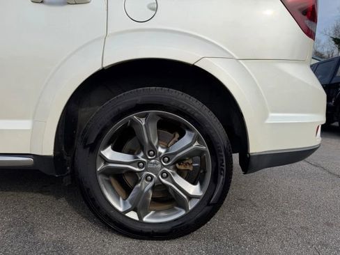 Used 2015 Dodge Journey Crossroad w/ Flexible Seating Group image 11