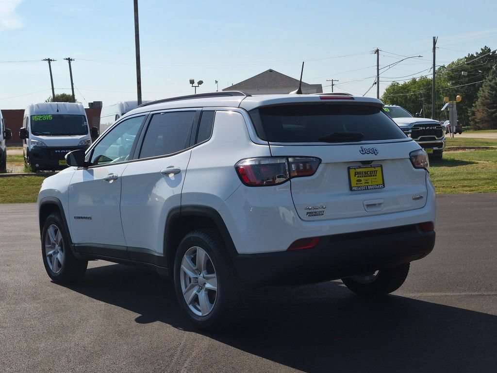 Used 2022 Jeep Compass Latitude AWD/4WD image 5