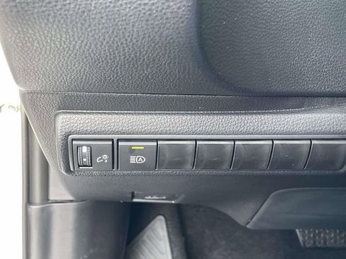 New 2026 Toyota Corolla SE image 25