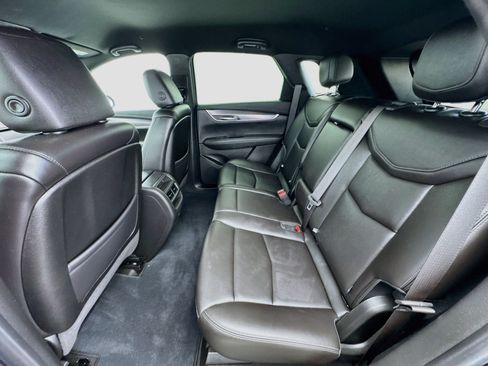 Used 2021 Cadillac XT5 Luxury FWD image 15