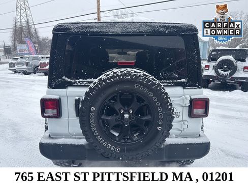 Used 2022 Jeep Wrangler Unlimited Sport AWD/4WD image 6
