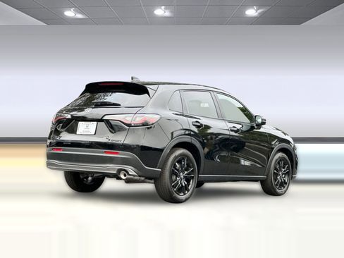 Certified 2026 Honda HR-V Sport image 8