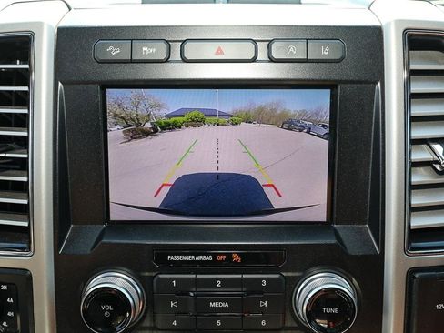 Used 2020 Ford F150 King Ranch w/ Equipment Group 601A Luxury AWD/4WD image 18