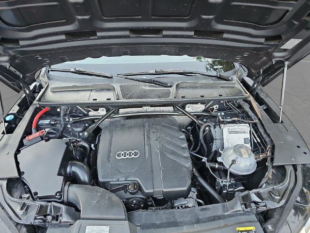 Used 2023 Audi Q5 Prestige w/ Prestige Package AWD/4WD image 34