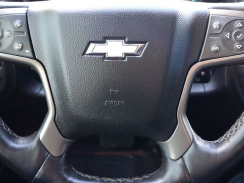 Used 2017 Chevrolet Silverado 1500 High Country RWD image 19