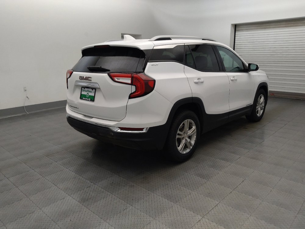 Used 2022 GMC Terrain SLT FWD image 9