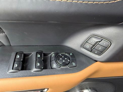 Used 2024 Ford Expedition Max Platinum AWD/4WD image 15
