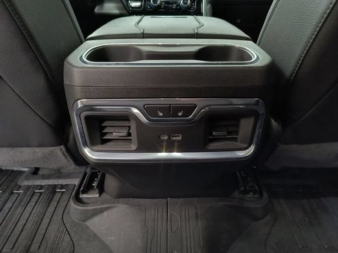 Used 2024 GMC Sierra 2500 Denali w/ Denali Reserve Package AWD/4WD image 27