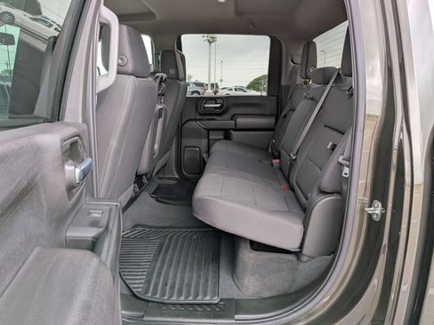 Used 2023 Chevrolet Silverado 2500 Custom w/ Custom Value Package AWD/4WD image 18