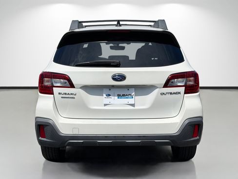 Used 2019 Subaru Outback 2.5i Premium AWD/4WD image 4