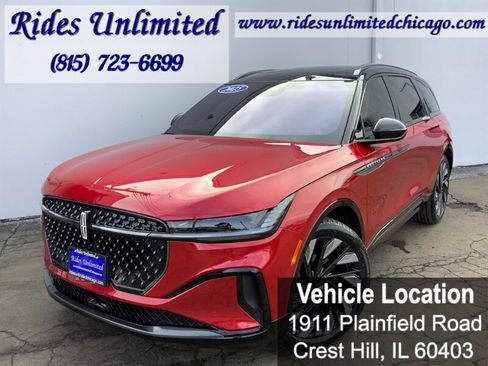 Used 2025 Lincoln Nautilus Reserve w/ Jet Appearance Package image 2