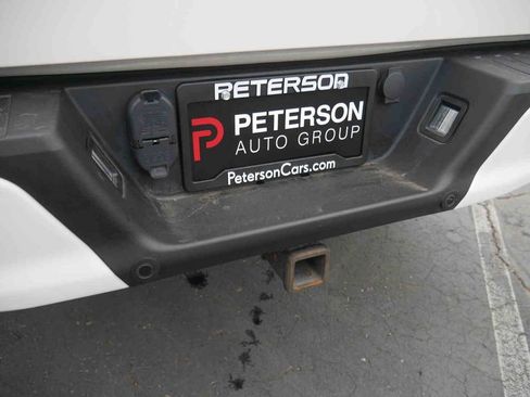 Used 2015 Ford F150 Platinum w/ Equipment Group 701A Luxury image 8