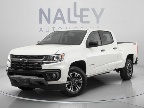 Used 2021 Chevrolet Colorado LT AWD/4WD image 3
