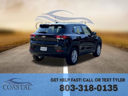 Used 2023 Chevrolet TrailBlazer LS image 11