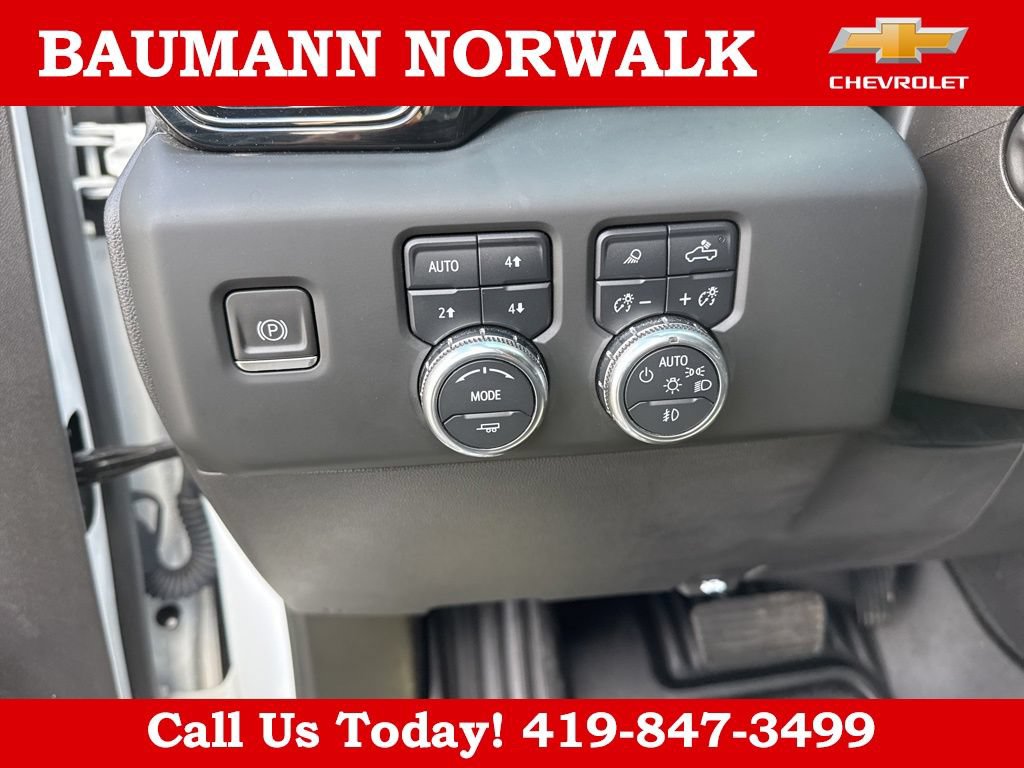 Used 2024 GMC Sierra 1500 AT4X AWD/4WD image 15