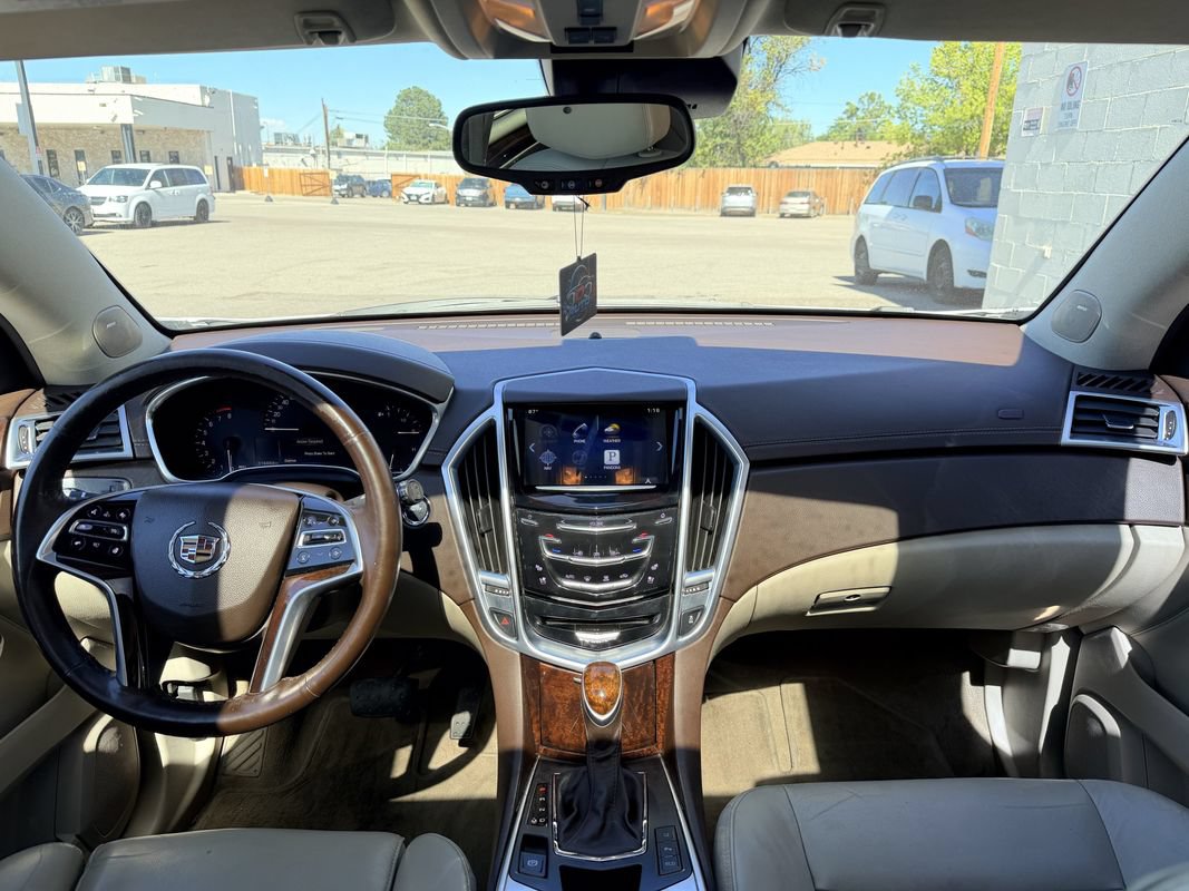 Used 2015 Cadillac SRX Premium w/ Driver Assist Package FWD image 15