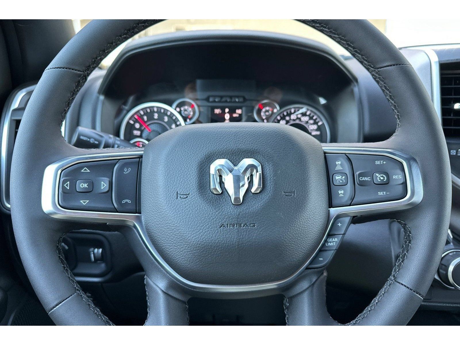 New 2026 RAM 1500 Big Horn AWD/4WD image 23