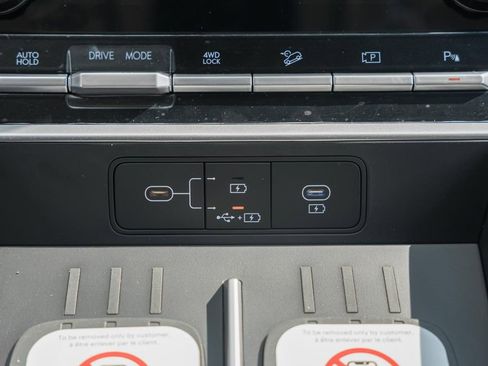 New 2026 Hyundai Santa Fe SE image 24