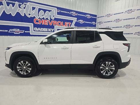 Used 2025 Chevrolet Equinox LT w/ Convenience Package II image 5