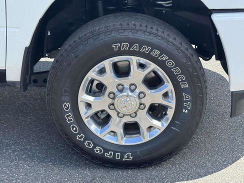 Used 2024 RAM 2500 Laramie AWD/4WD image 6