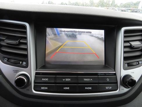 Used 2018 Hyundai Tucson Sport image 23