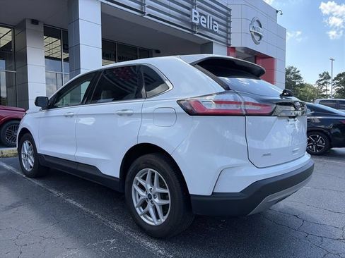 Used 2022 Ford Edge SEL AWD/4WD image 2