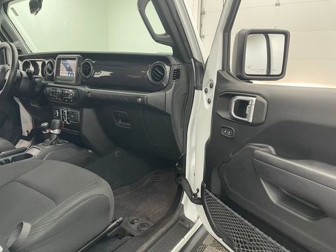 Used 2022 Jeep Wrangler Unlimited Sport AWD/4WD image 29
