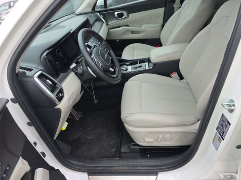 Used 2023 Kia Sorento SX Prestige w/ Panoramic Sunroof Package AWD/4WD image 7