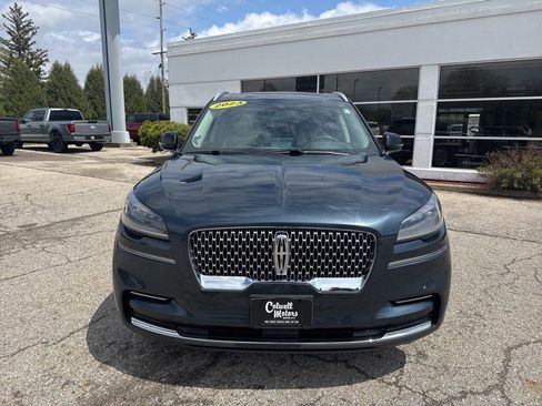 Used 2023 Lincoln Aviator Reserve w/ Elements Package Plus AWD/4WD image 5