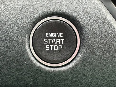 New 2026 Kia Seltos EX image 24