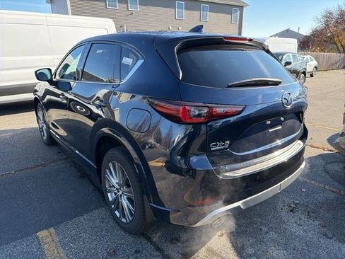 New 2025 MAZDA CX-5 Signature image 5