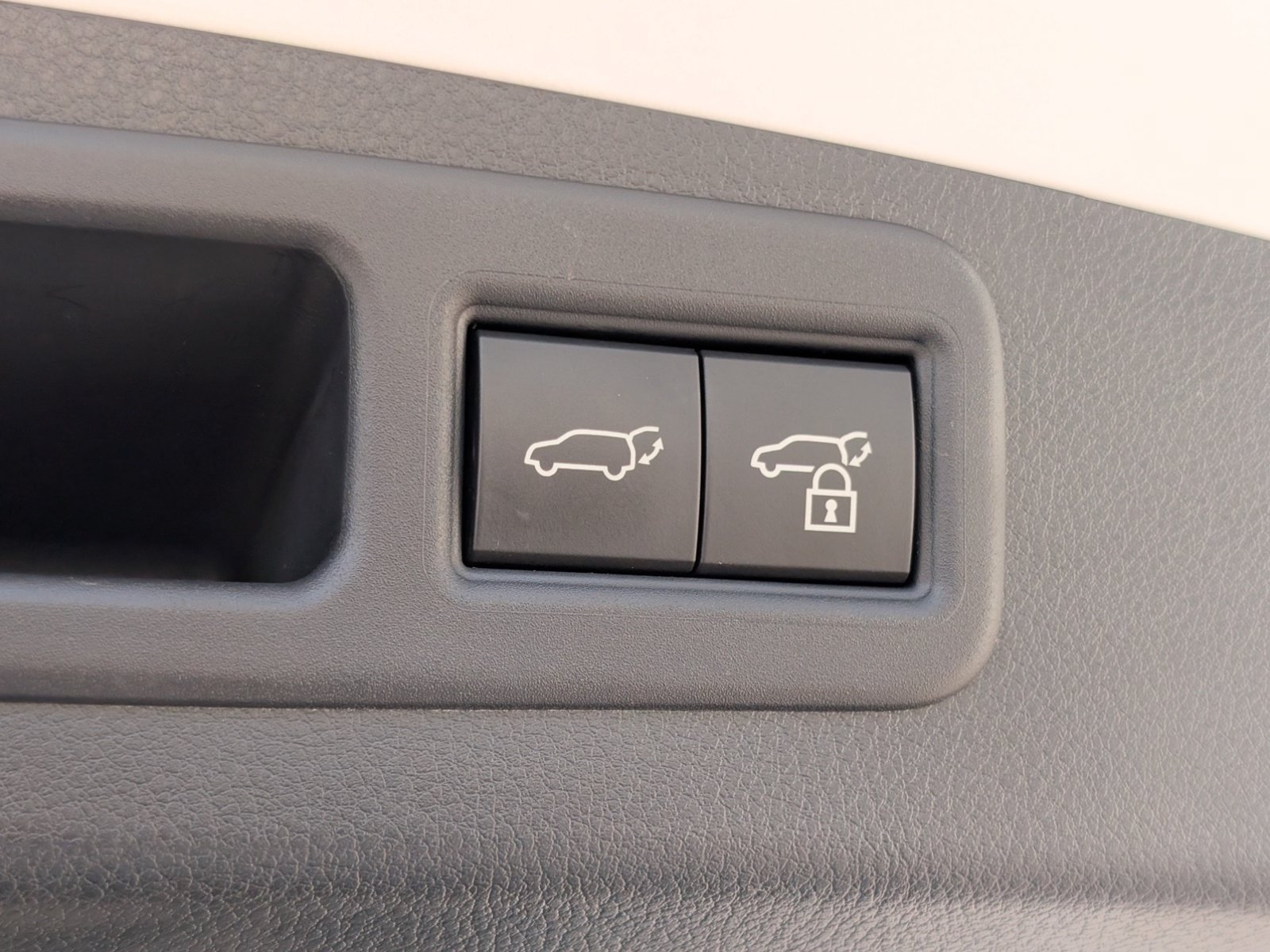 Used 2025 Lexus RX 350h AWD/4WD image 14