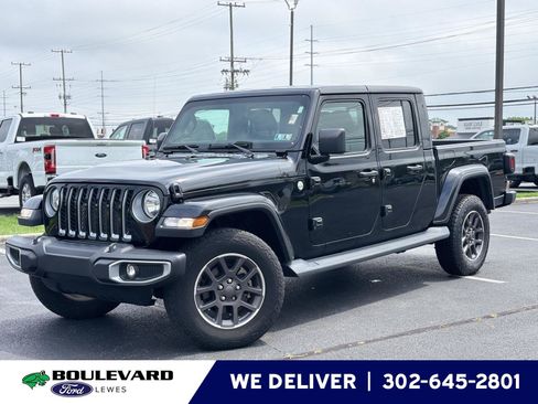 Used 2021 Jeep Gladiator Overland w/ Popular Equipment Package AWD/4WD image 1