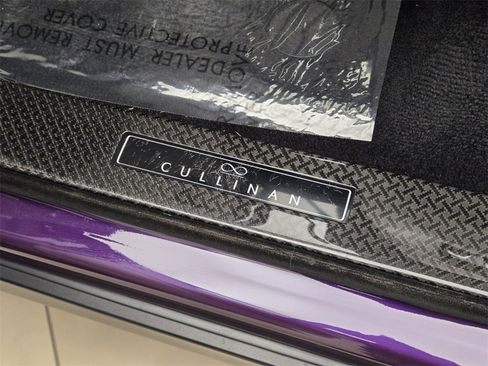 Certified 2023 Rolls-Royce Cullinan Black Badge w/ Driver's Package image 35