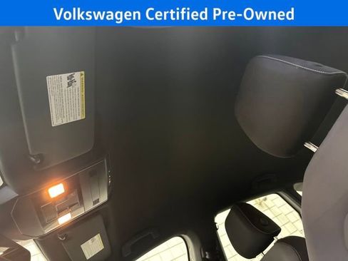 Certified 2025 Volkswagen Jetta Sport image 25