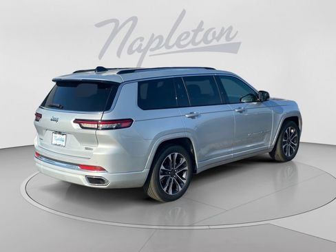 Used 2023 Jeep Grand Cherokee L Overland AWD/4WD image 6