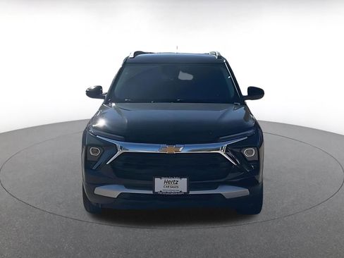 Used 2025 Chevrolet TrailBlazer LT image 4