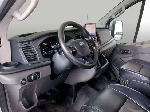 Used 2020 Ford Transit 350 Low Roof RWD image 15