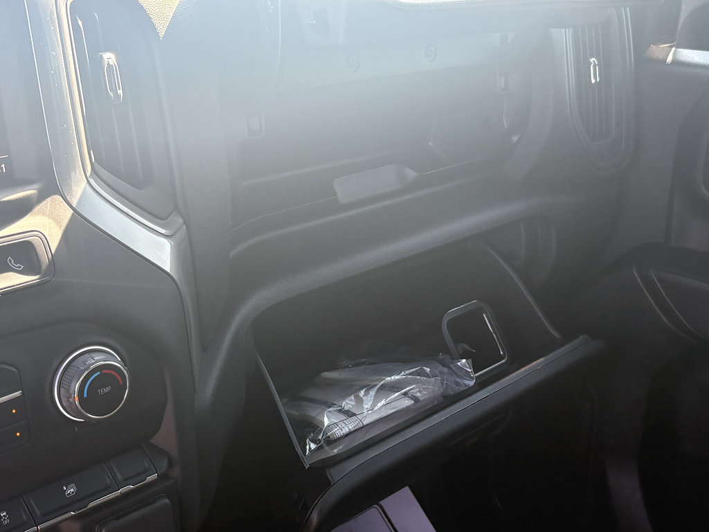 Used 2025 Chevrolet Silverado 2500 Custom w/ Custom Value Package AWD/4WD image 33