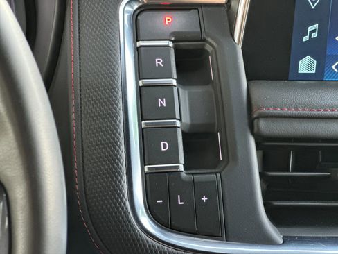 Used 2023 Chevrolet Tahoe RST w/ Luxury Package image 22