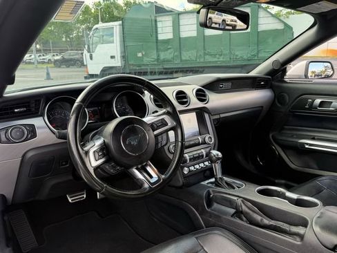 Used 2020 Ford Mustang Premium RWD image 10