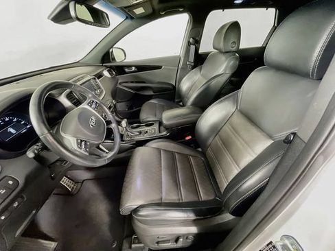Used 2019 Kia Sorento SX FWD image 23