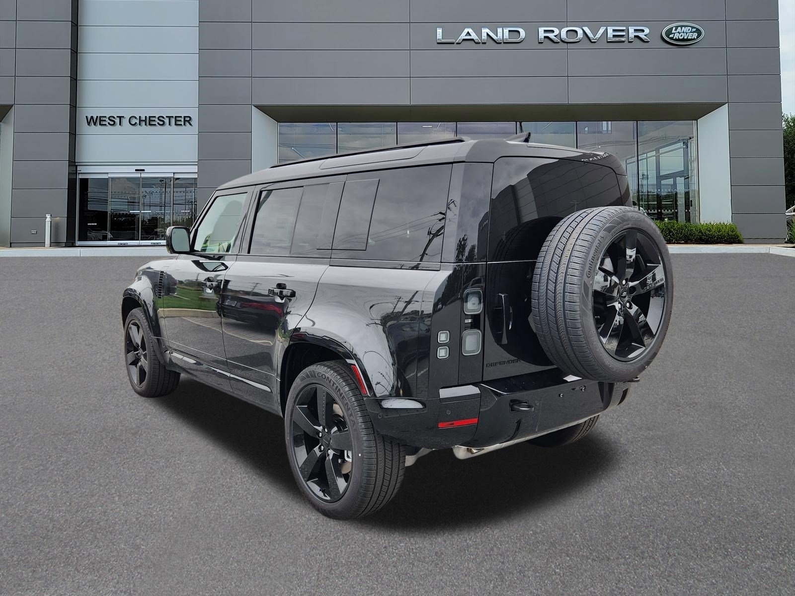 New 2026 Land Rover Defender 110 X-Dynamic SE AWD/4WD image 3