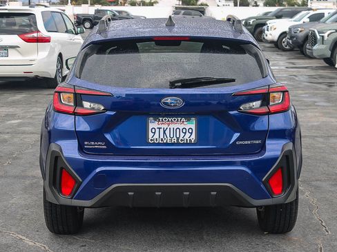 Used 2025 Subaru Crosstrek 2.5i Premium AWD/4WD image 8